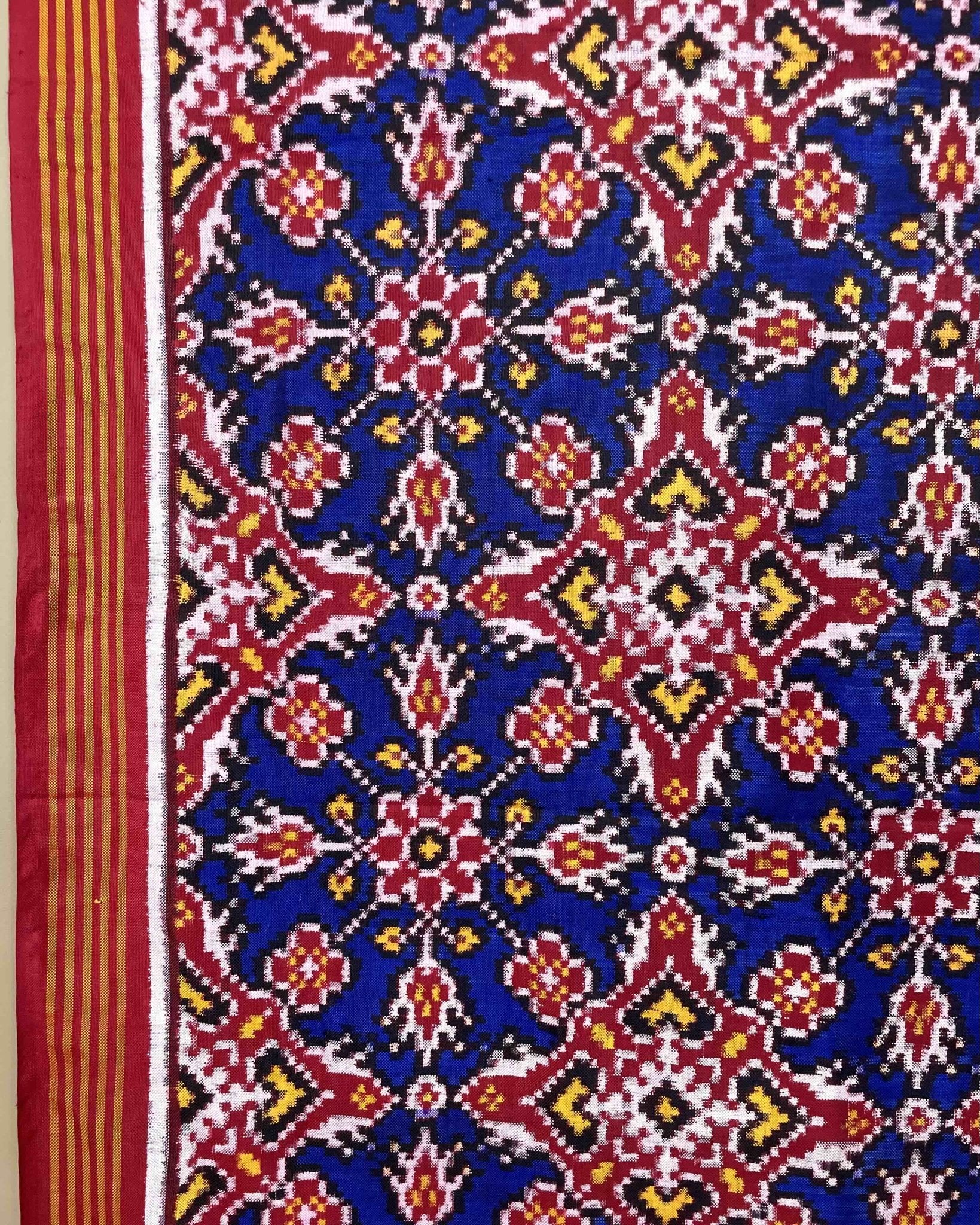 Red & Blue Chhabdi Designer Patola Dupatta - SindhoiPatolaArt