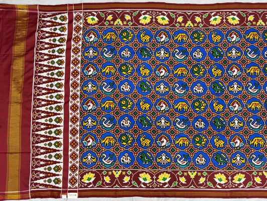 Red & Blue figures in circles Patan Patola Saree - SindhoiPatolaArt