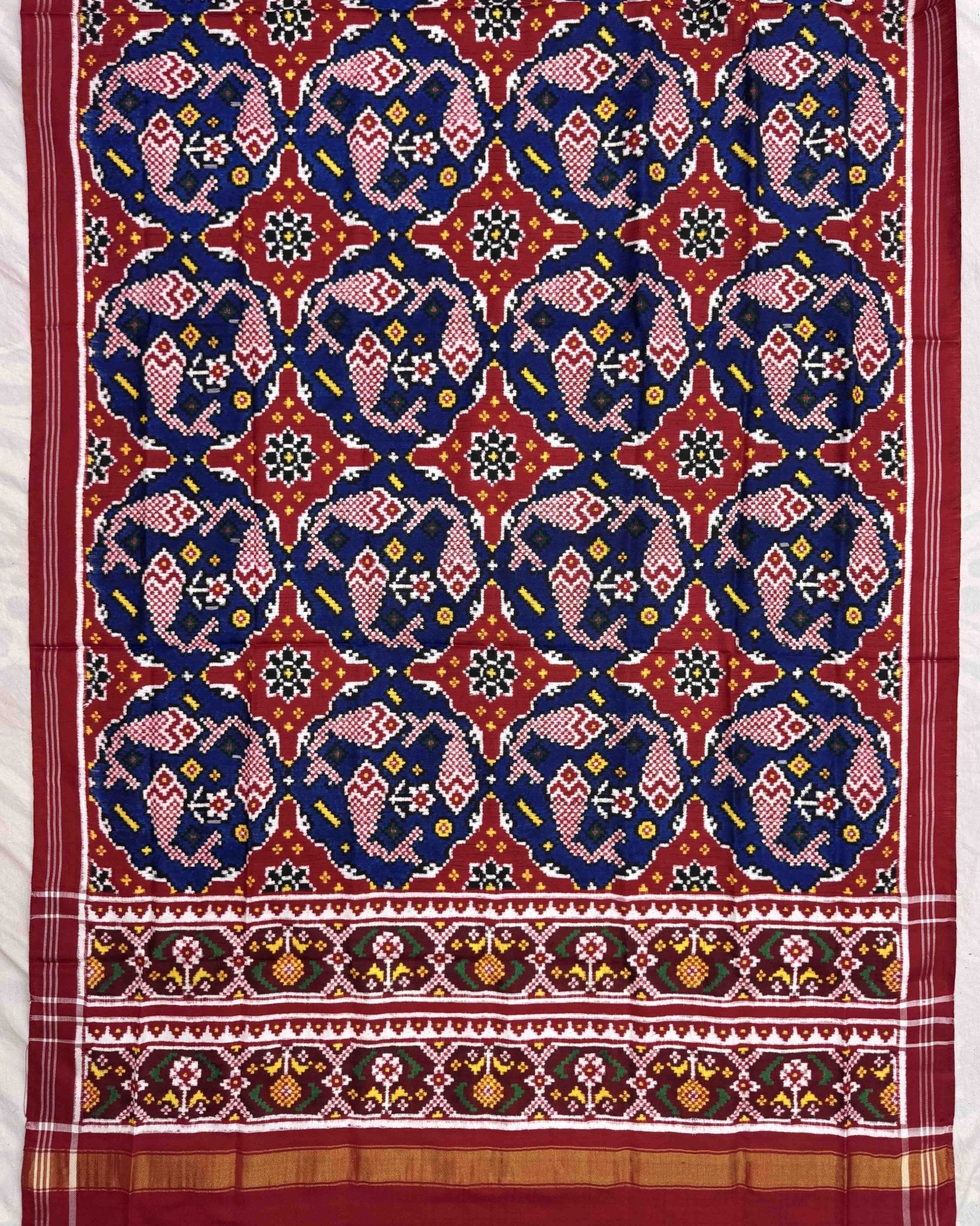 Red & Blue Fish Chhabdi Design Patola Dupatta - SindhoiPatolaArt
