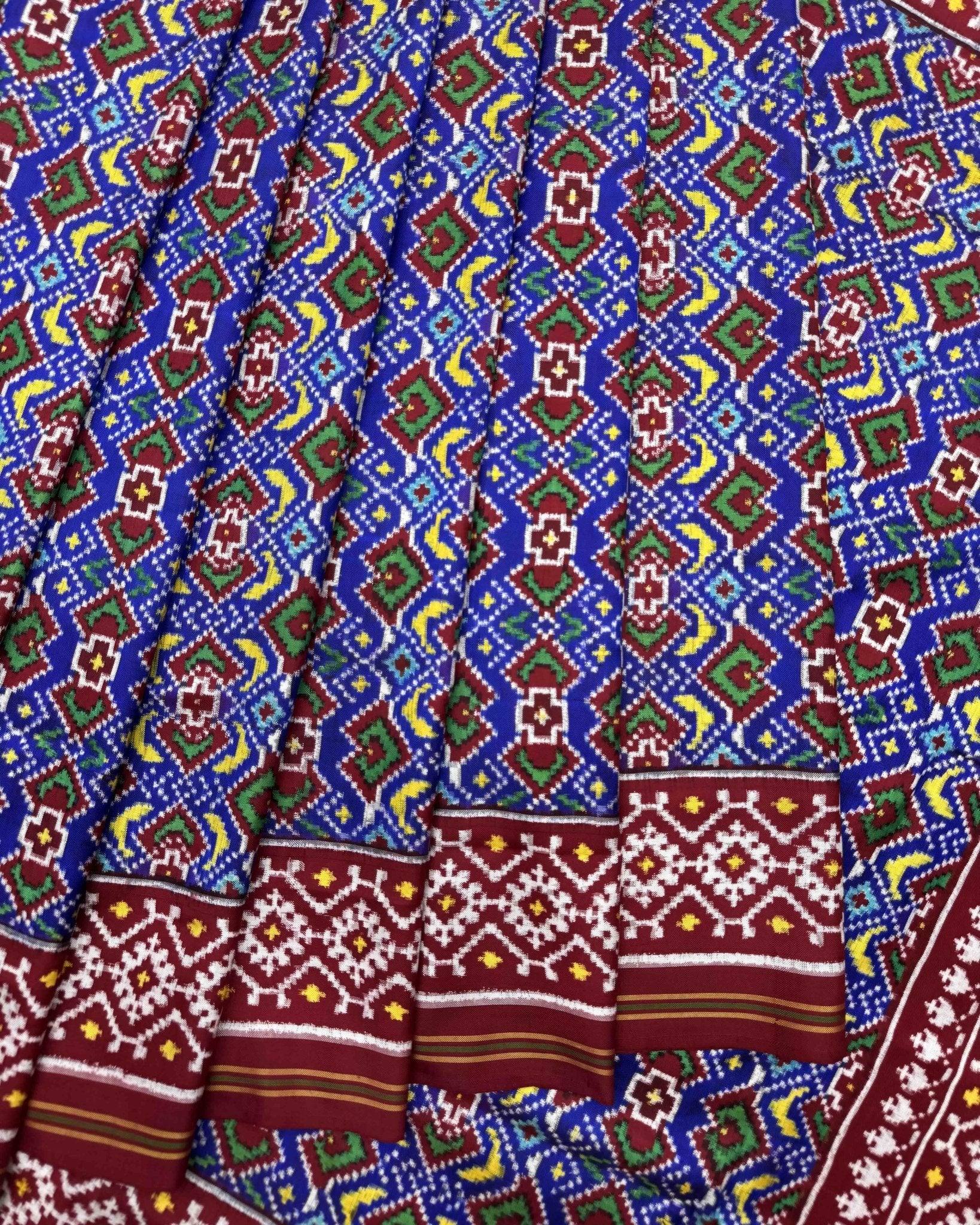Red & Blue Manekchowk Double Ikat Patola Saree - SindhoiPatolaArt