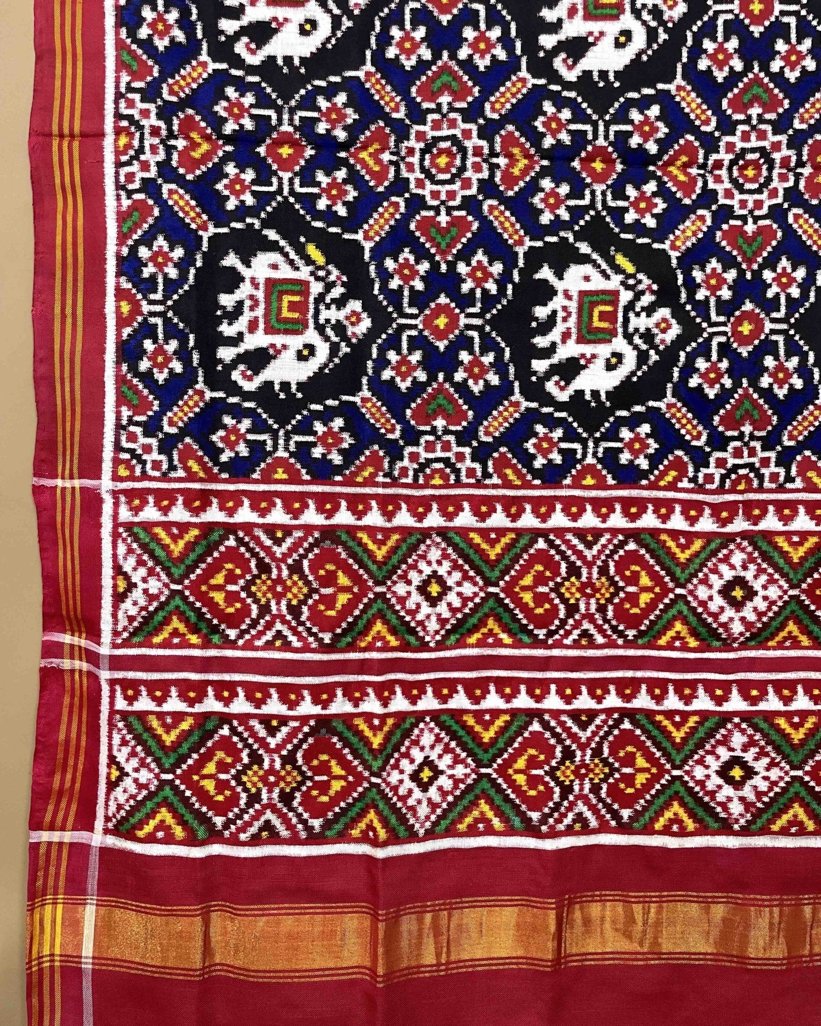 Red & Blue Manekchowk Elephant Patola Dupatta - SindhoiPatolaArt