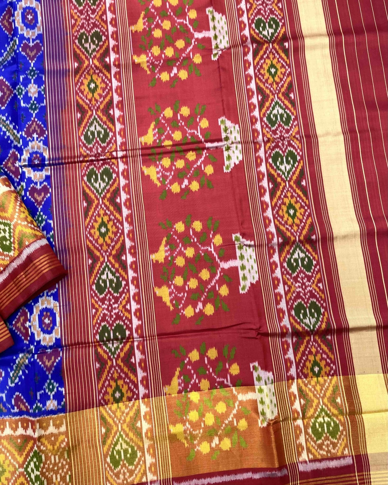 Red & Blue Manekchowk Patola Saree - SindhoiPatolaArt