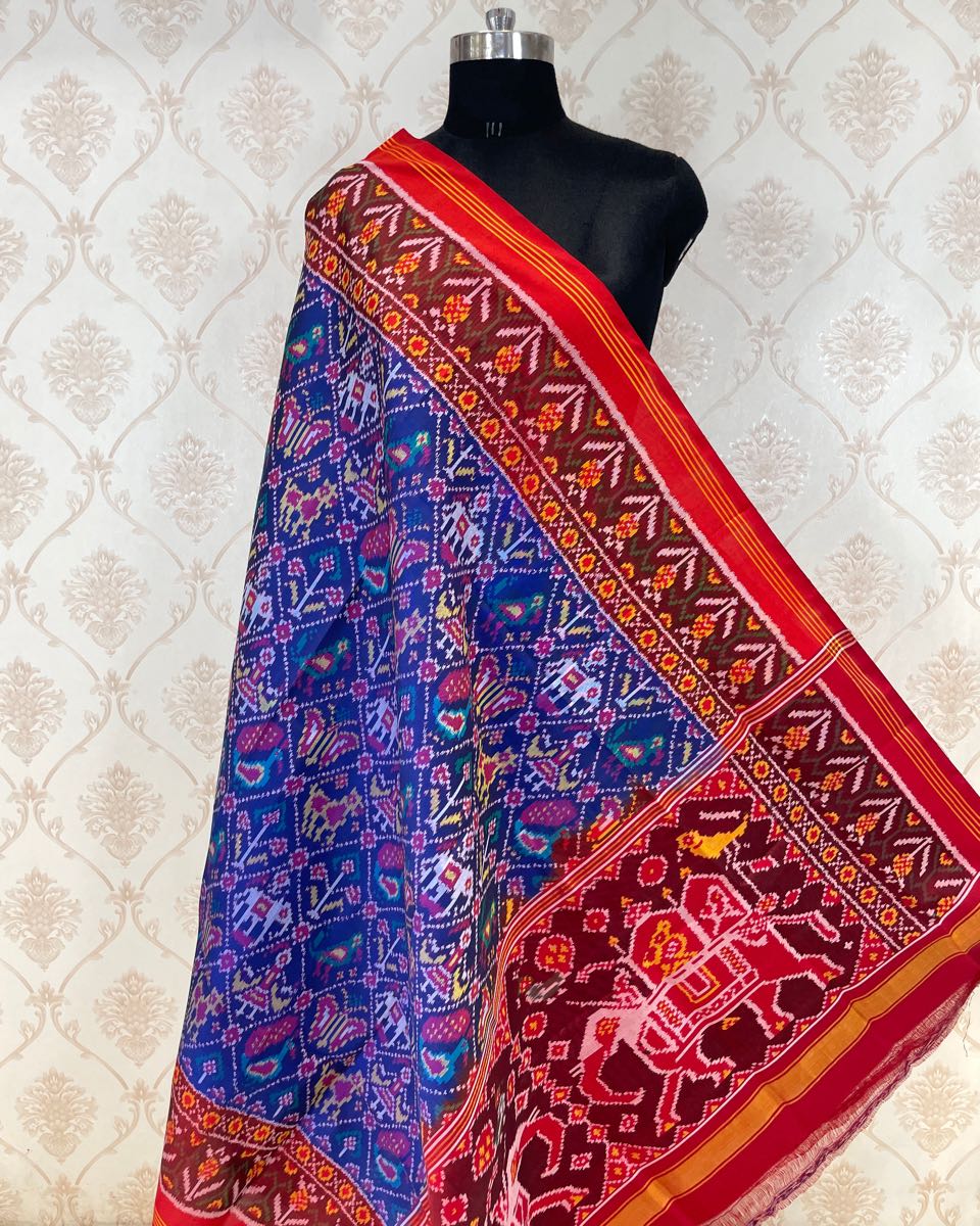 Red & Blue Narikunj Patola Dupatta - SindhoiPatolaArt