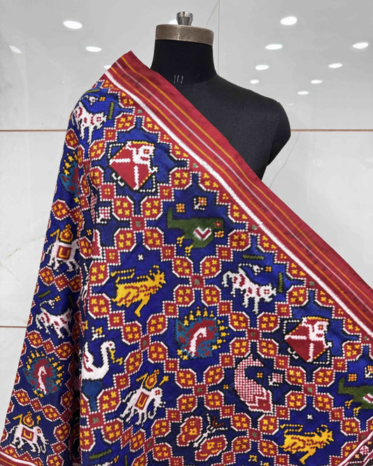 Red & Blue Narikunj Patola Dupatta - SindhoiPatolaArt