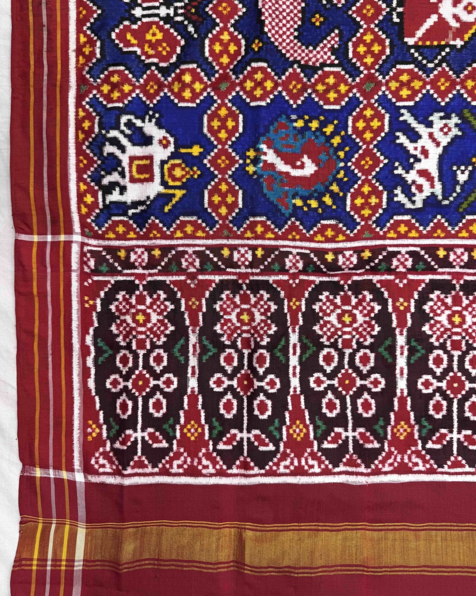 Red & Blue Narikunj Patola Dupatta - SindhoiPatolaArt