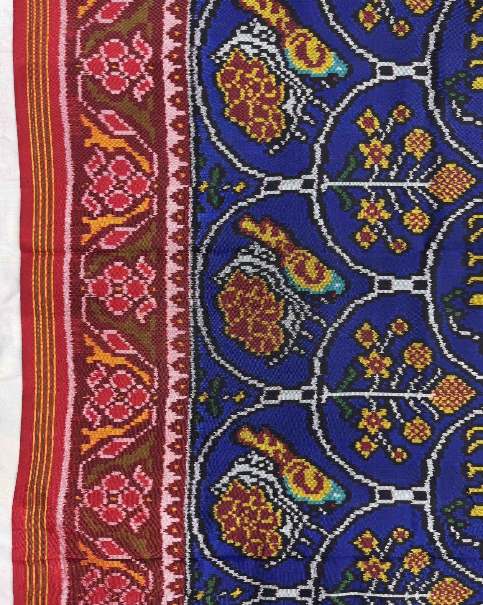 Red & Blue Narikunj Semi Double Ikat Patola Saree - SindhoiPatolaArt