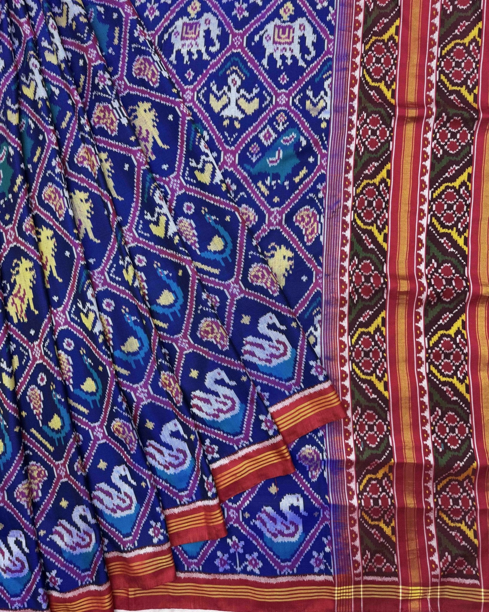 Red & Blue Narikunj Twill Patola Saree - SindhoiPatolaArt