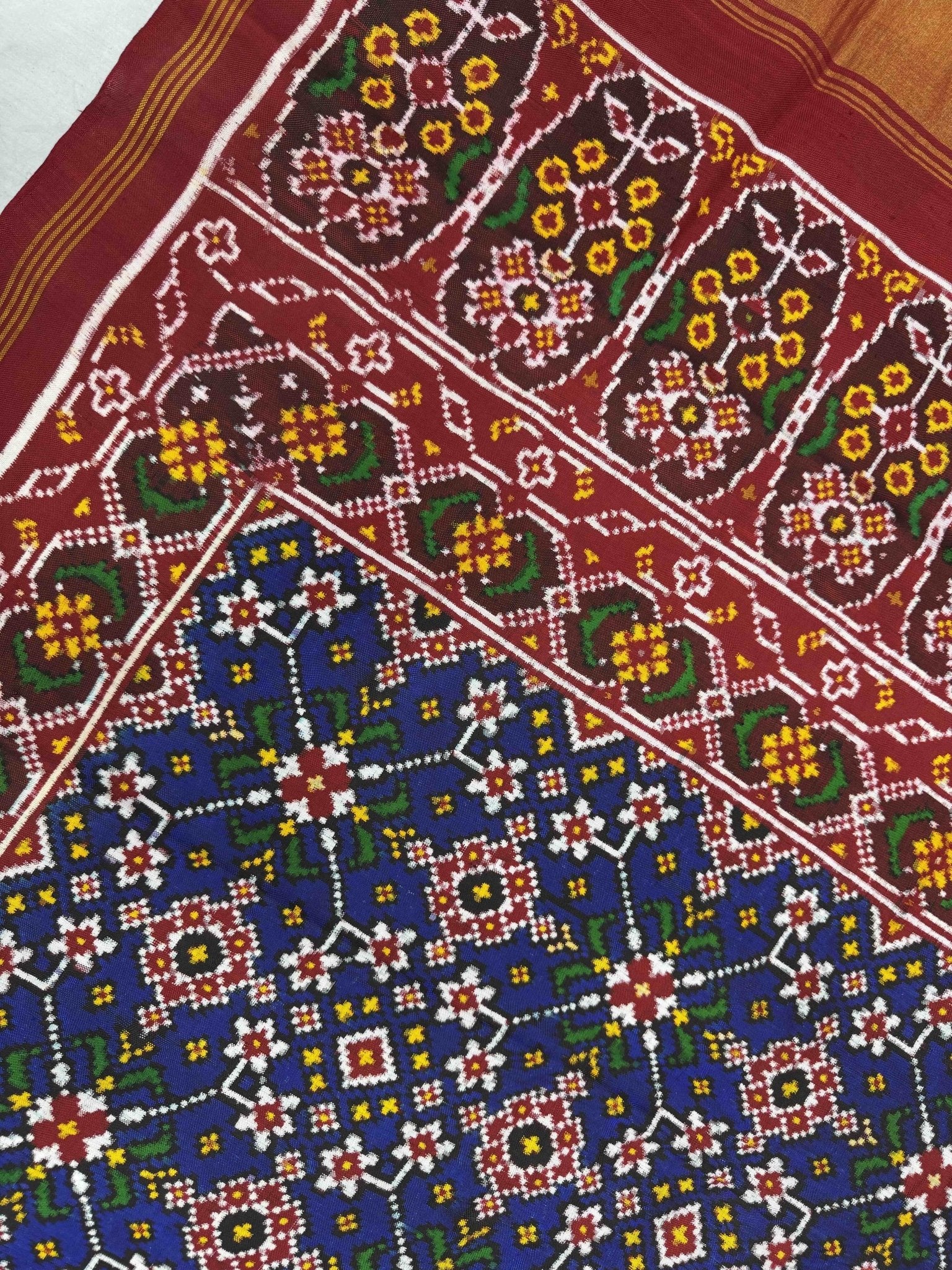 Red & Blue Navaratn Double Ikat Patan Patola Saree - SindhoiPatolaArt
