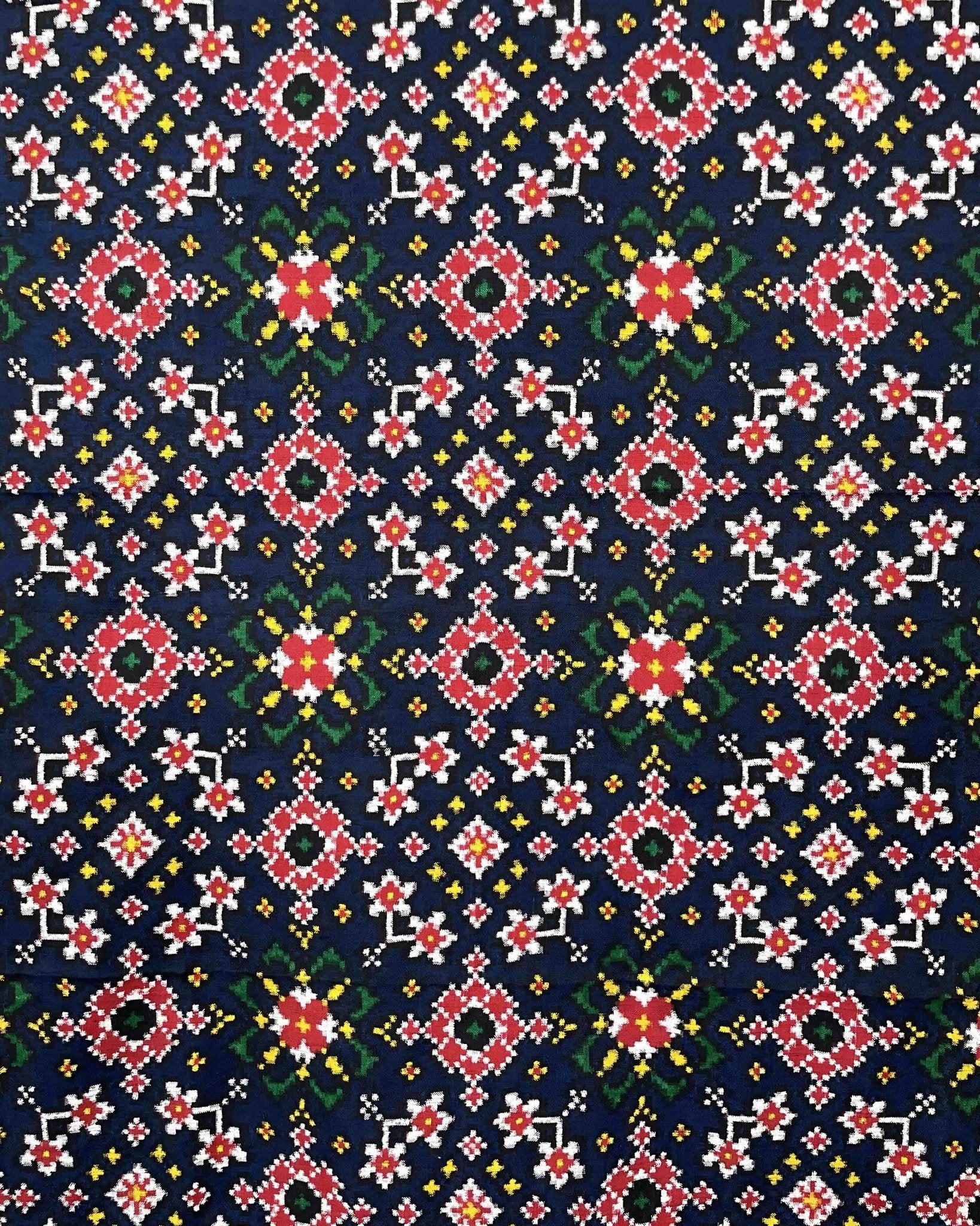 Red & Blue Navratan Patola Dupatta - SindhoiPatolaArt