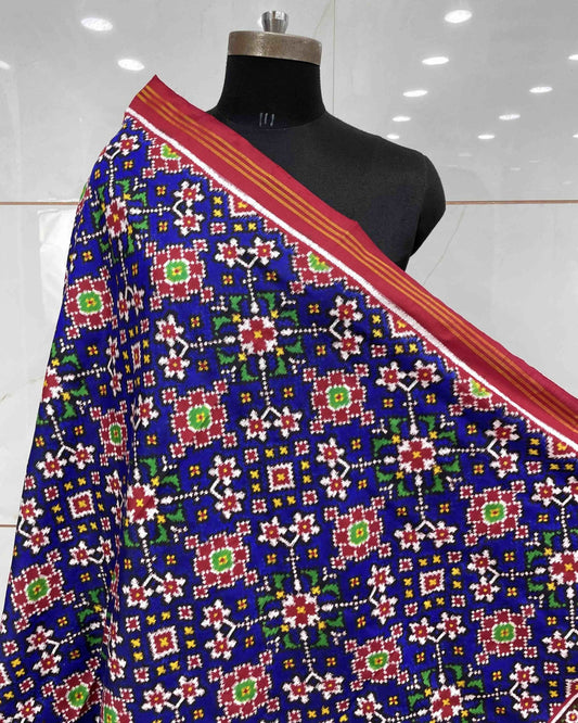 Red & Blue Navratan Patola Dupatta - SindhoiPatolaArt