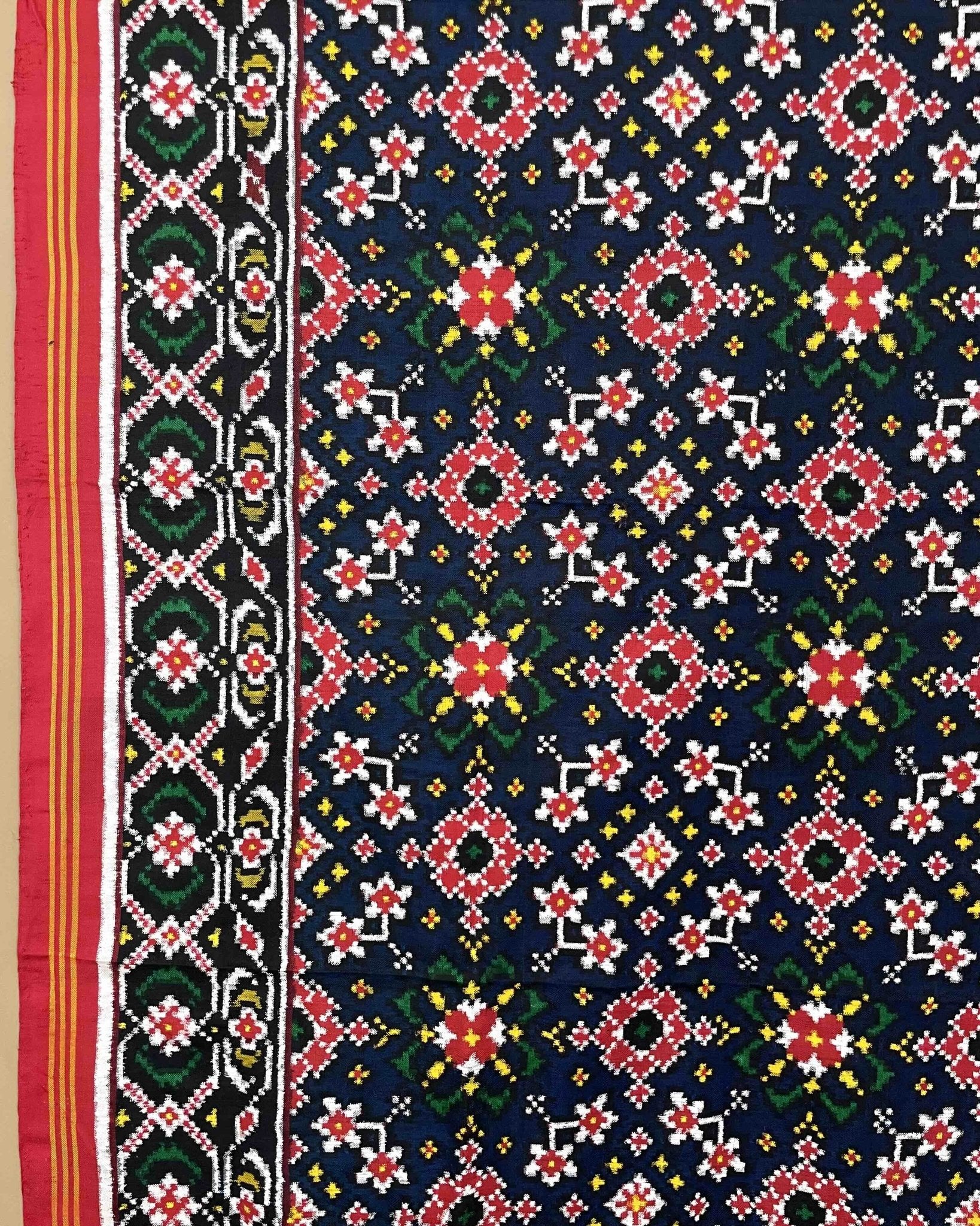 Red & Blue Navratan Patola Dupatta - SindhoiPatolaArt
