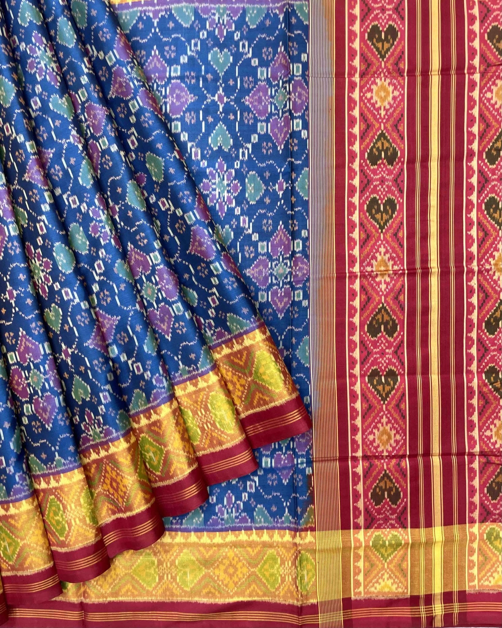 Red & Blue New Chhabdi Design Patola Saree - SindhoiPatolaArt