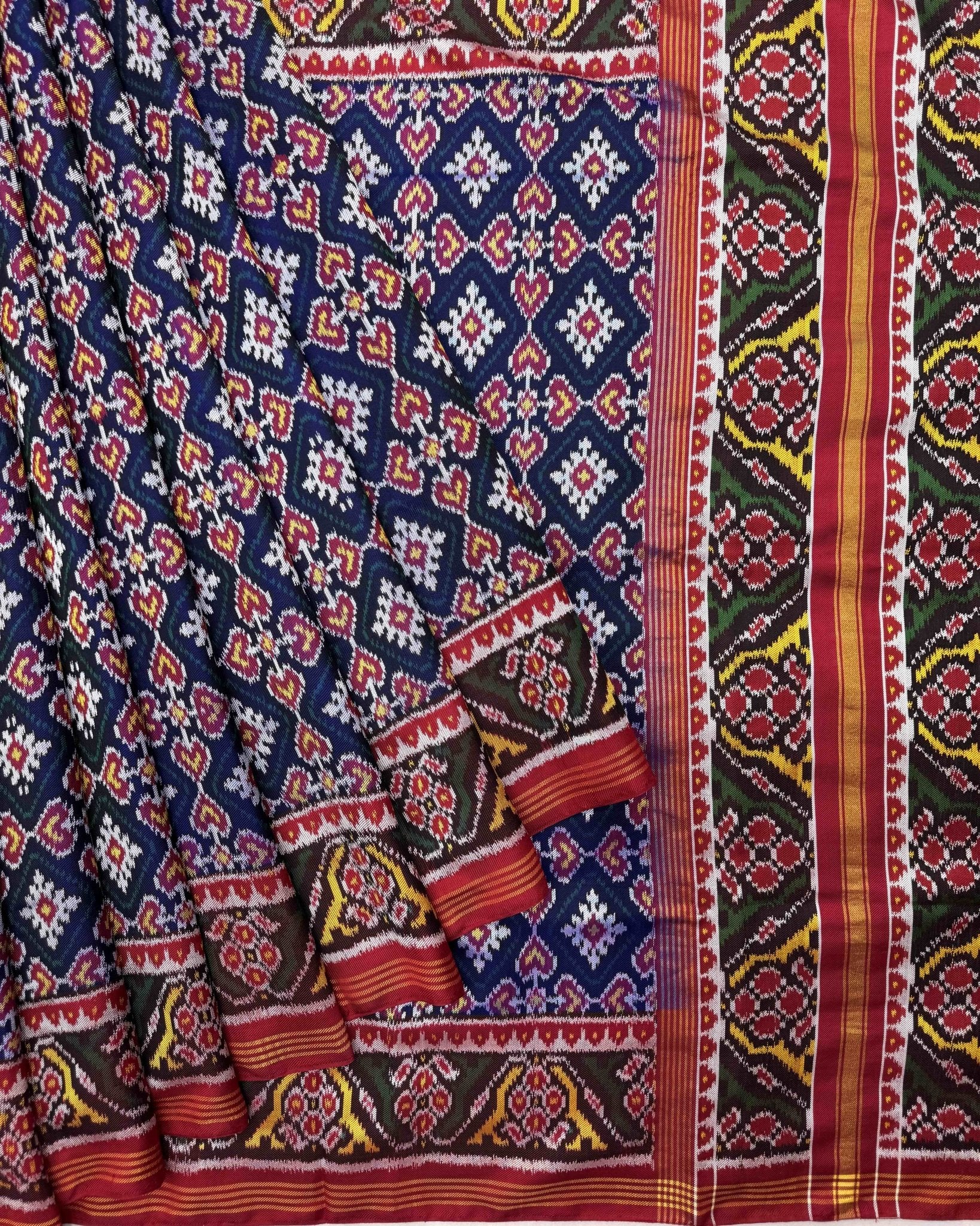 Red & Blue Panchanda Twill Patola Saree - SindhoiPatolaArt