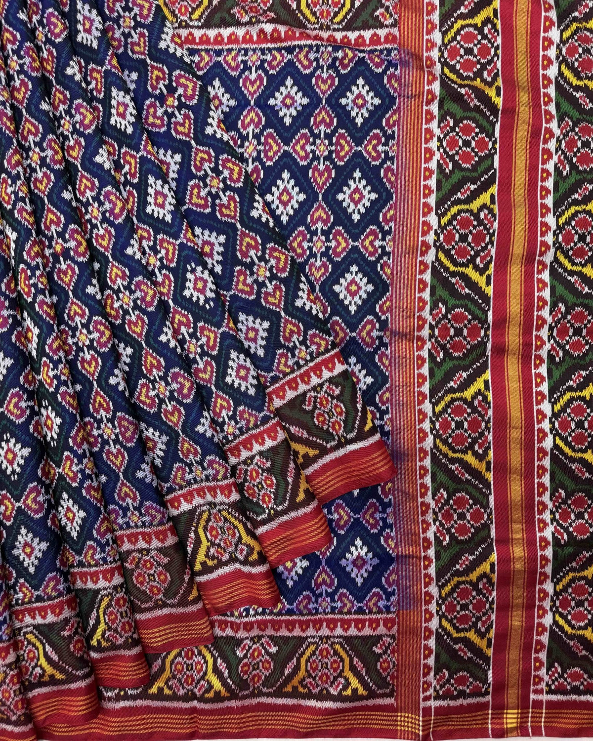 Red & Blue Panchanda Twill Patola Saree - SindhoiPatolaArt