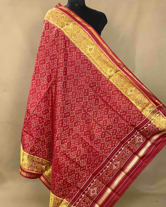 Red Booty Designer Patola Dupatta - SindhoiPatolaArt