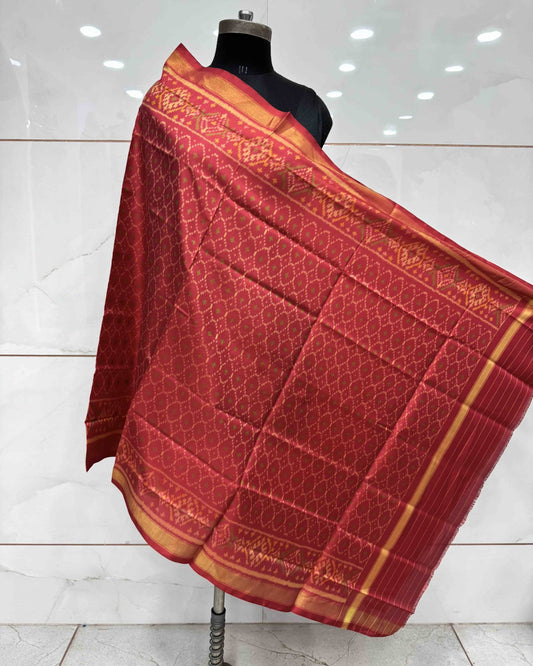 Red Booty Patola Dupatta - SindhoiPatolaArt