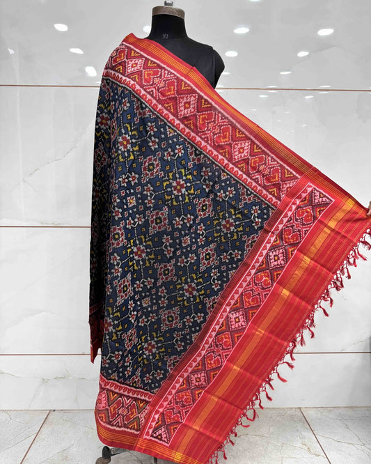 Red & Dark Blue Navratan Semi Double Ikat Patola Dupatta - SindhoiPatolaArt