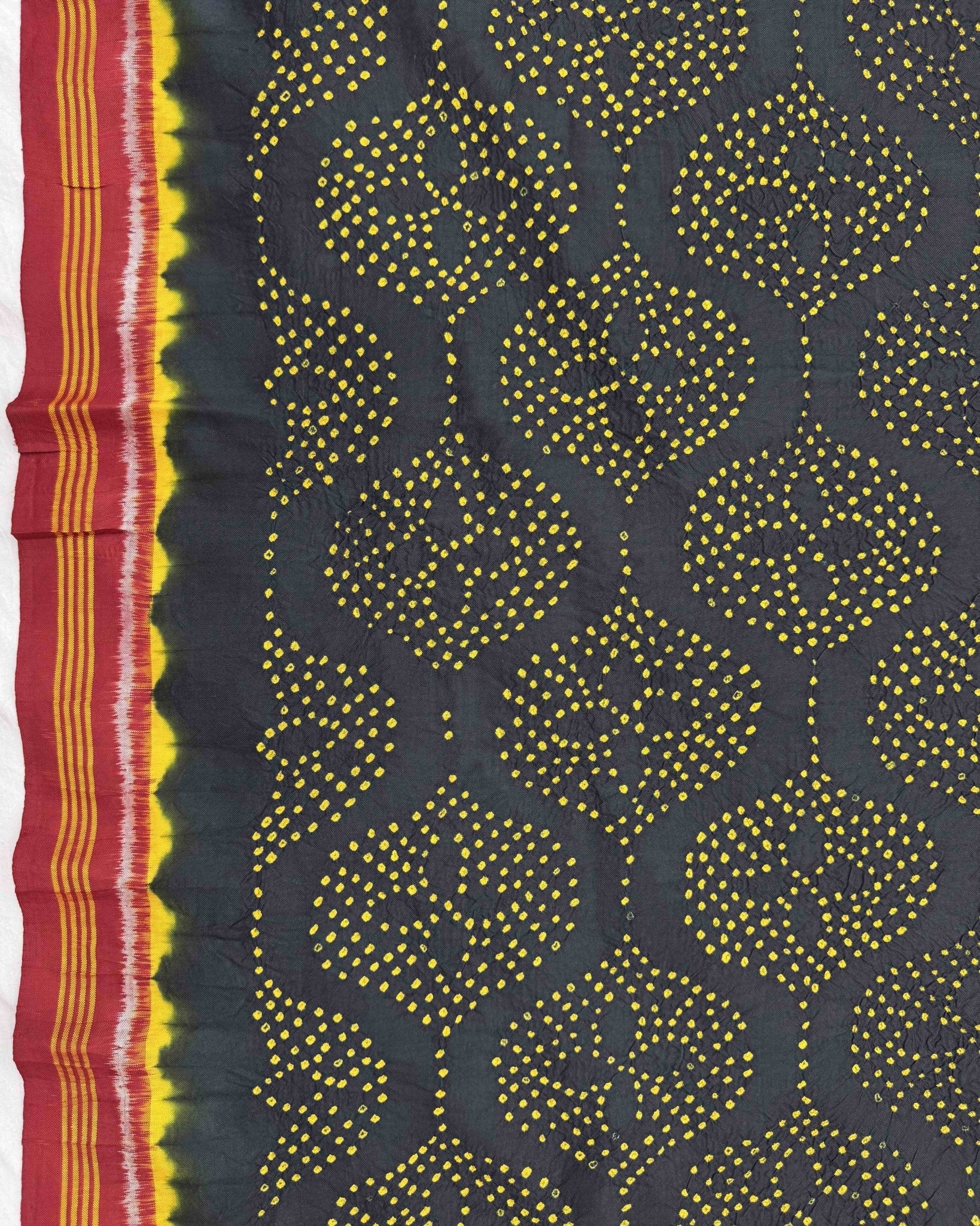 Red & Dark Grey Bandhani Patola Dupatta - SindhoiPatolaArt