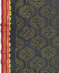 Red & Dark Grey Bandhani Patola Dupatta - SindhoiPatolaArt