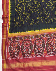 Red & Dark Grey Bandhani Patola Dupatta - SindhoiPatolaArt