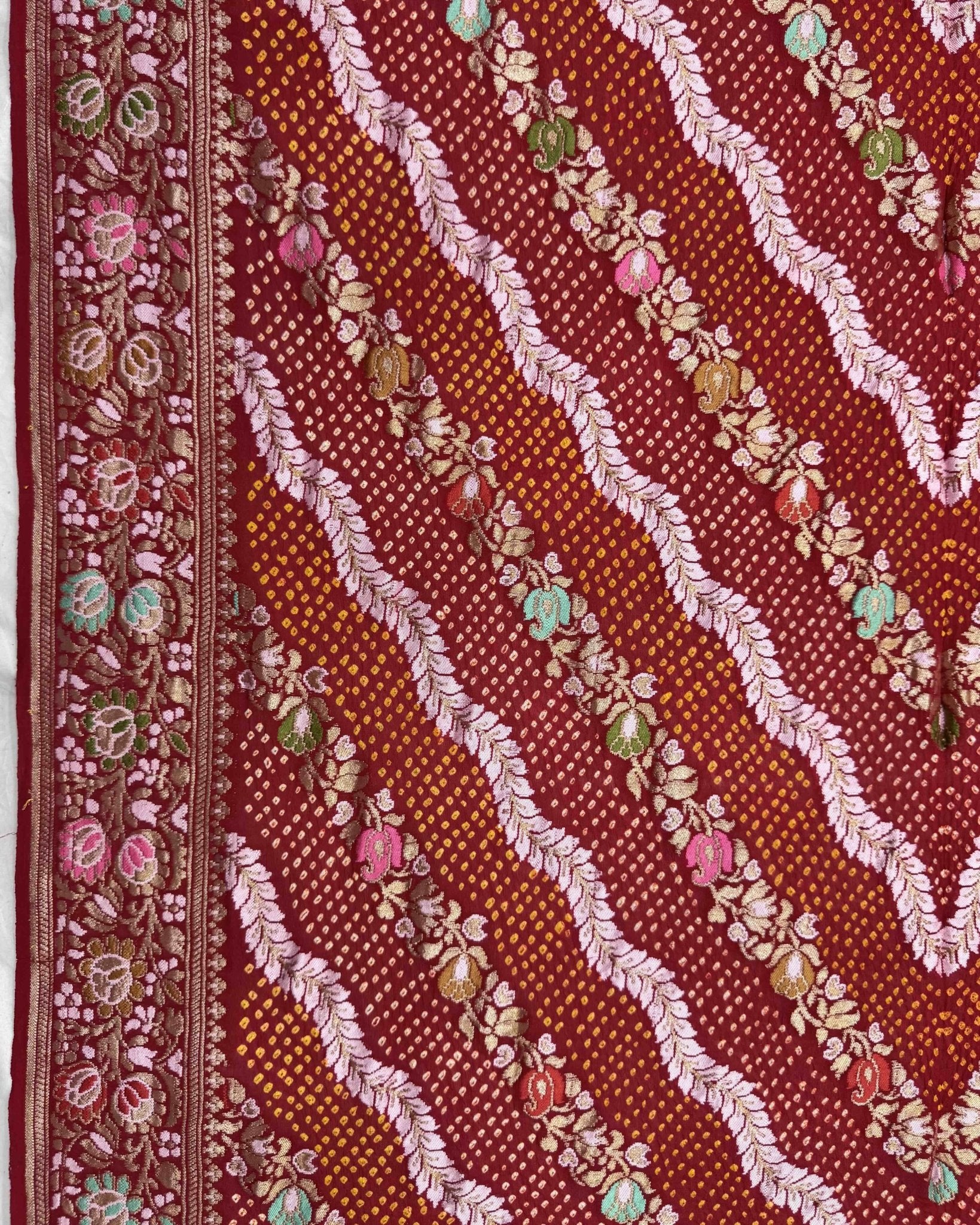 Red Georgette Bandhani Saree - SindhoiPatolaArt