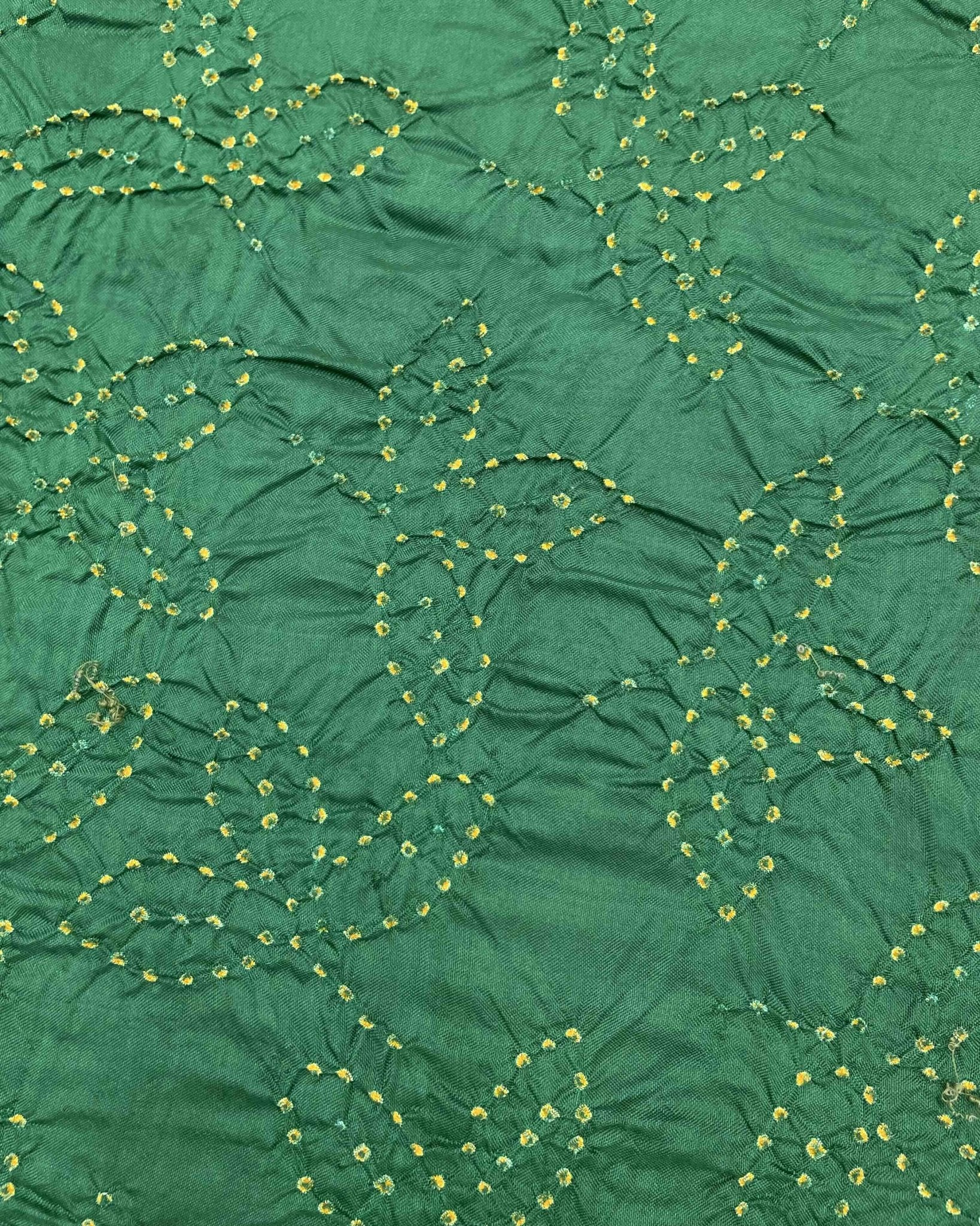 Red & Green Bandhani Patola Saree - SindhoiPatolaArt