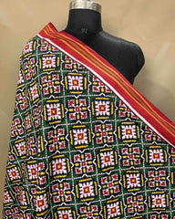 Red & Green Buttonful Designer Patola Dupatta - SindhoiPatolaArt