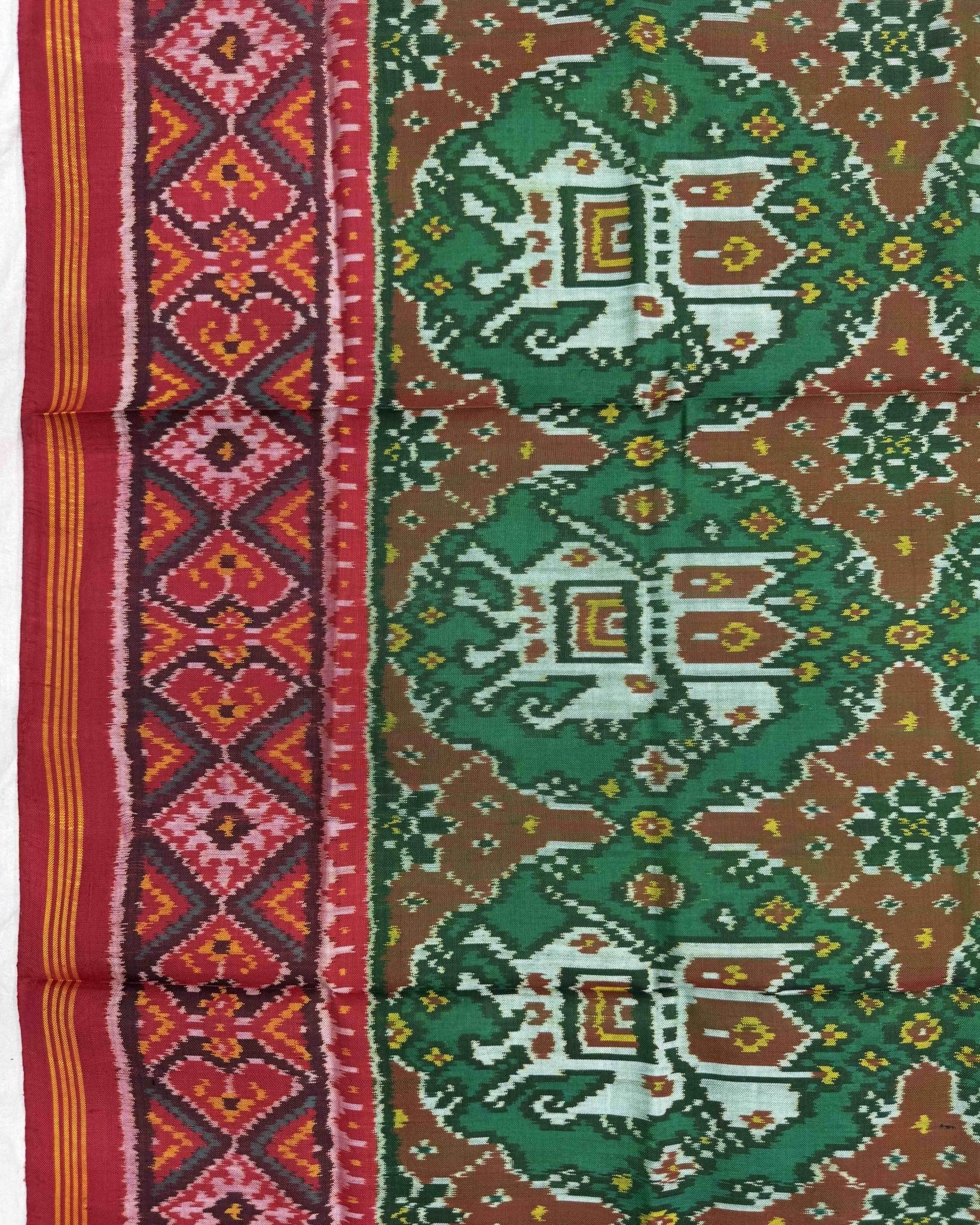 Red & Green Elephant Chhabdi Semi Double Ikat Patola Saree - SindhoiPatolaArt