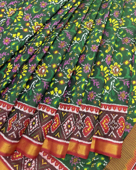 Red & Green Fancy Flower Designer Patola Saree - SindhoiPatolaArt