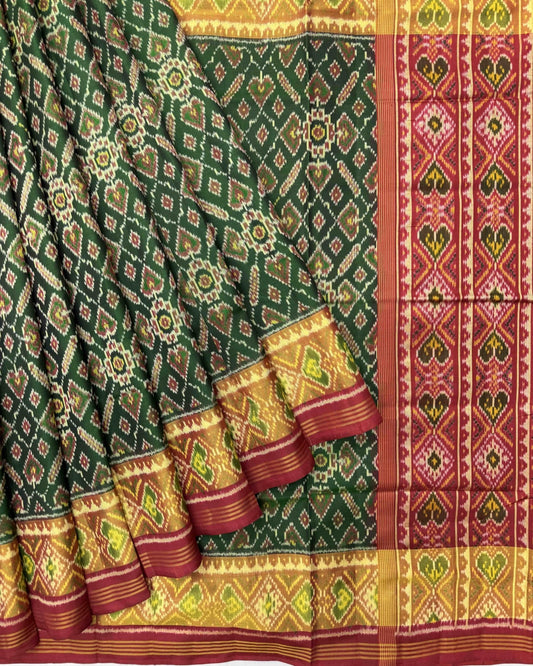 Red & Green Manekchowk Patola Saree - SindhoiPatolaArt