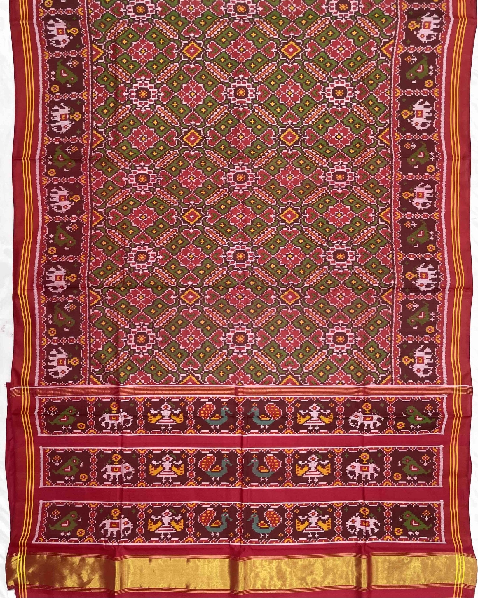 Red & Green Manekchowk Patola Saree - SindhoiPatolaArt