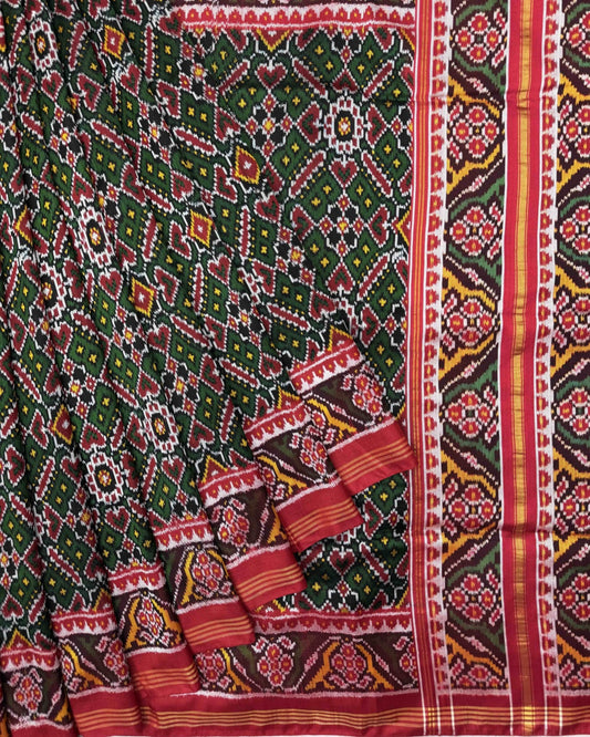 Red & Green Manekchowk Twill Patola Saree - SindhoiPatolaArt