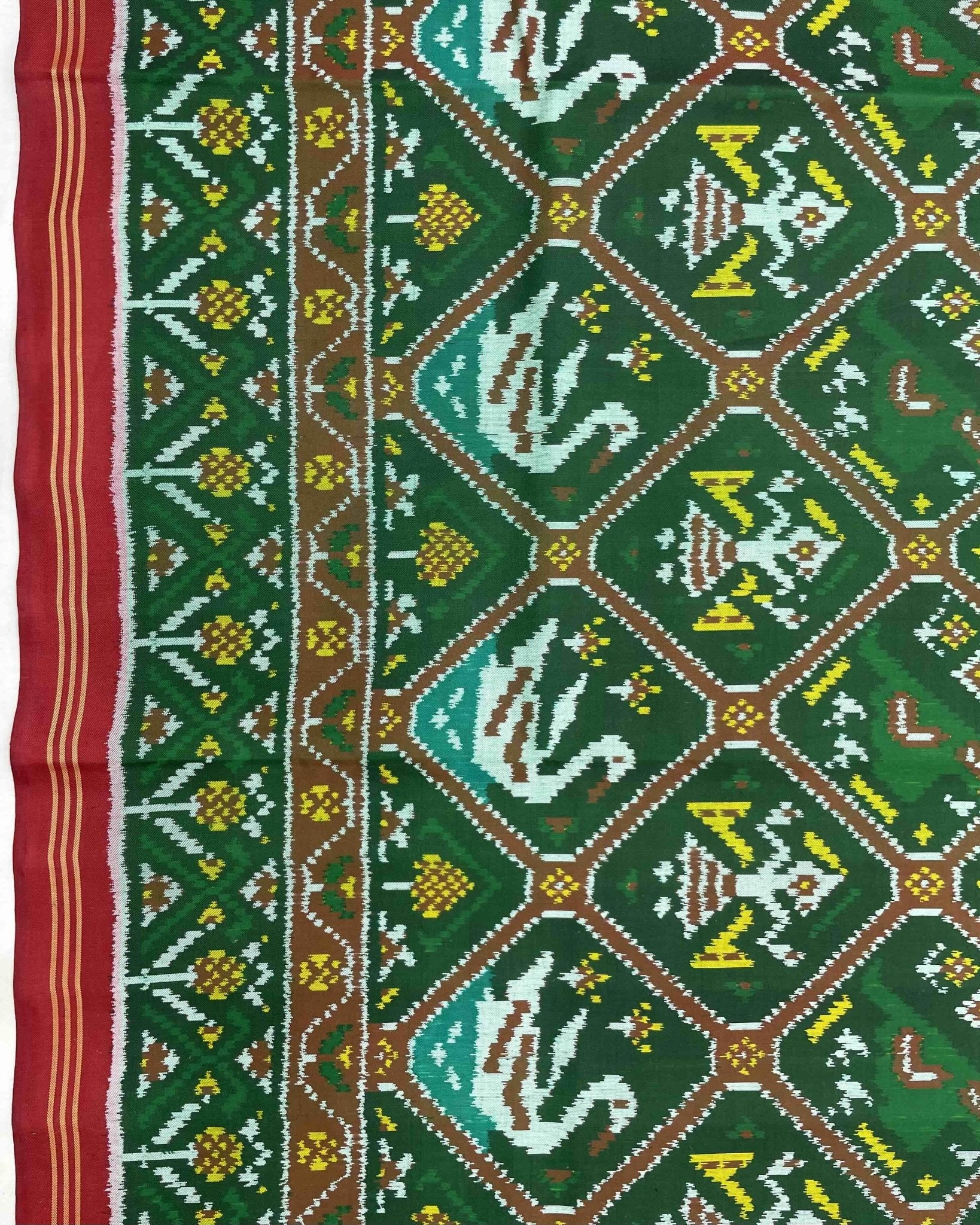 Red & Green Narikunj Designer Patola Saree - SindhoiPatolaArt