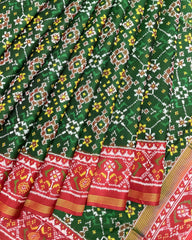 Red & Green Navratan Patola Saree - SindhoiPatolaArt