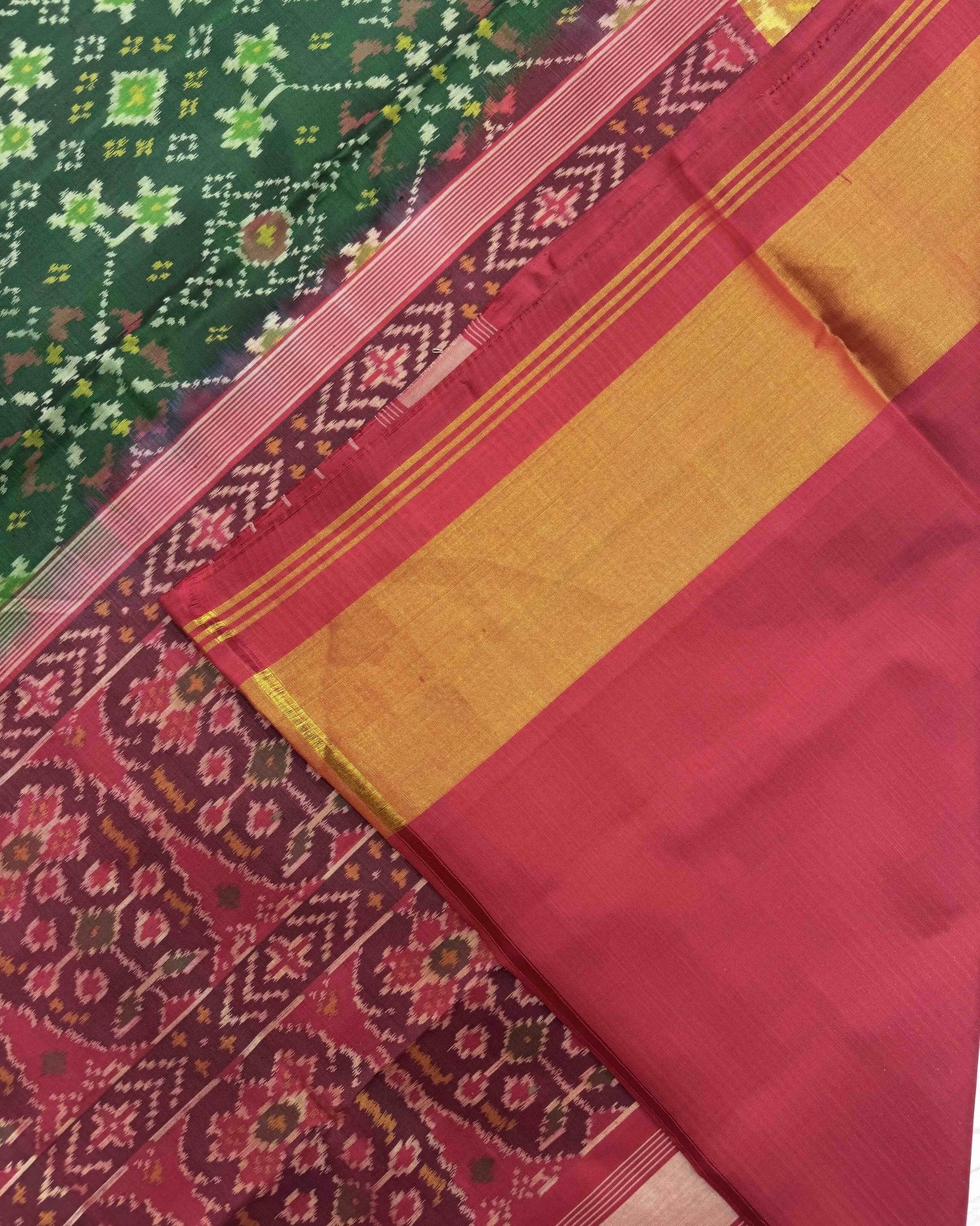 Red & Green Navratan Patola Saree - SindhoiPatolaArt