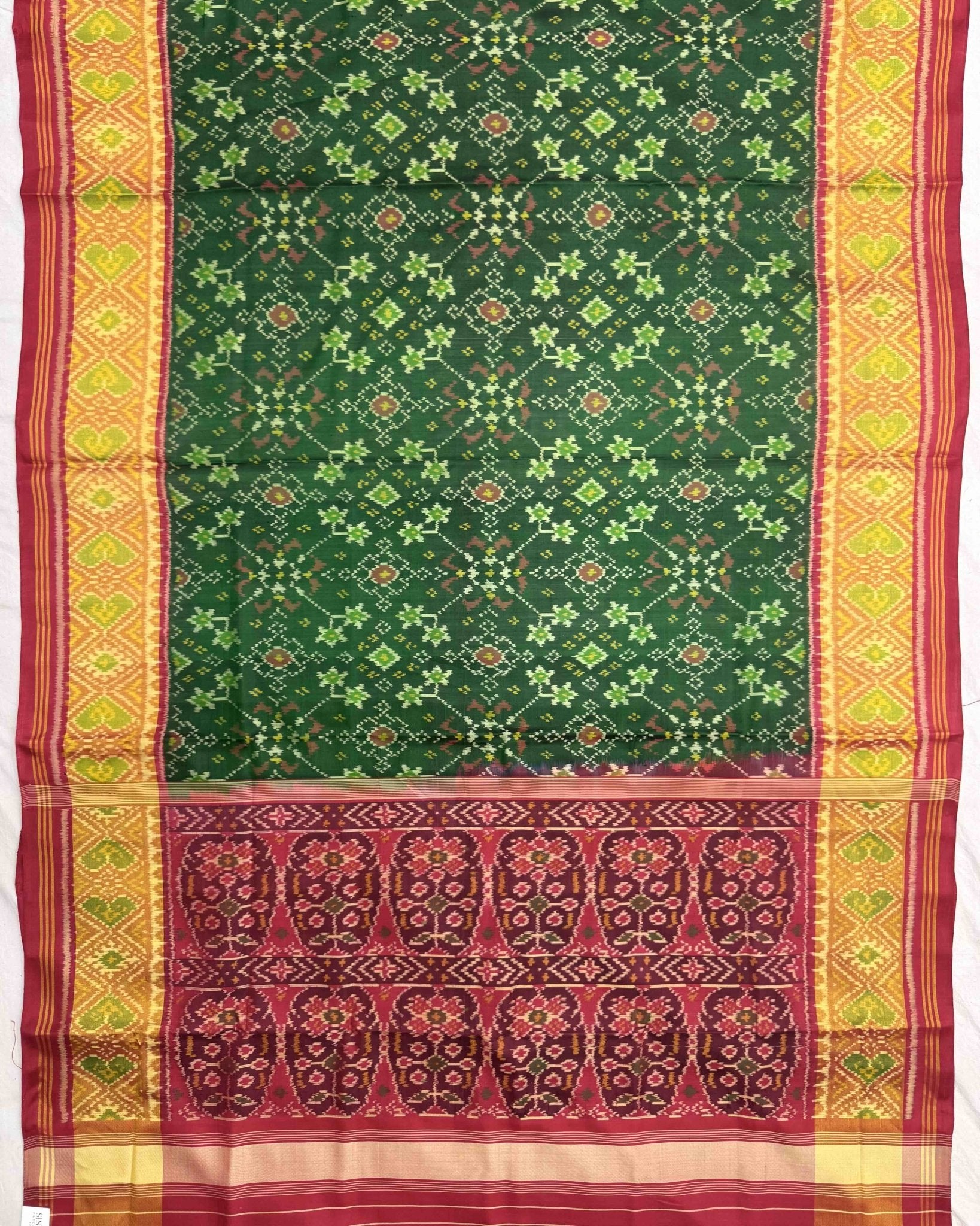 Red & Green Navratan Patola Saree - SindhoiPatolaArt