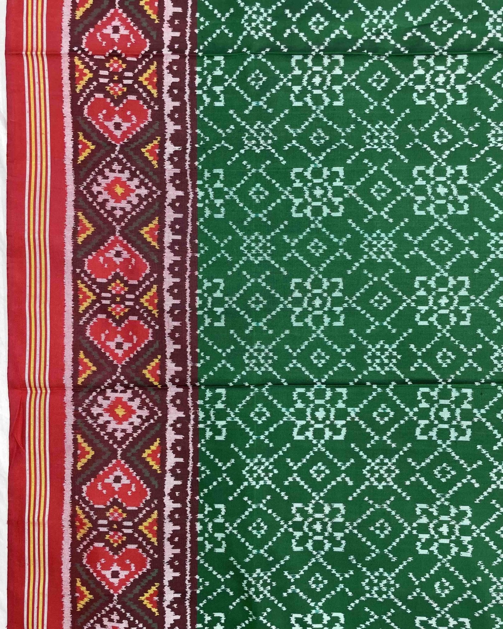Red & Green Navratan Patola Saree - SindhoiPatolaArt