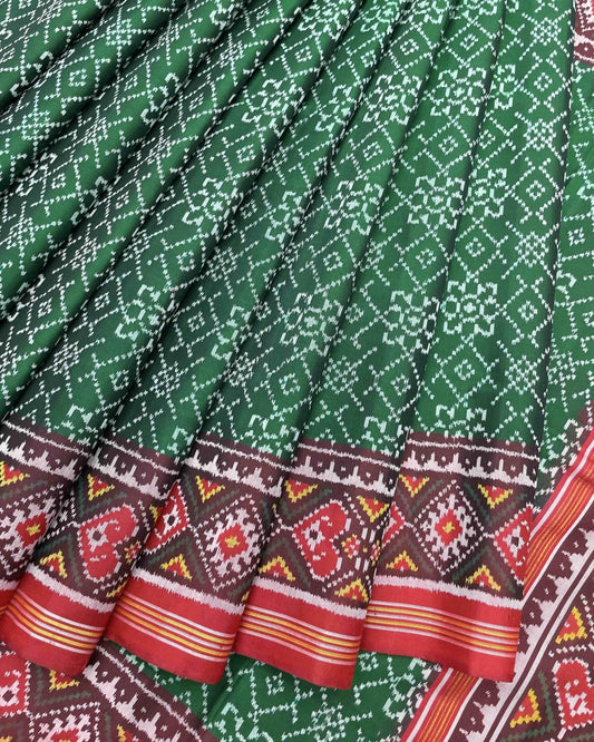 Red & Green Navratan Patola Saree - SindhoiPatolaArt
