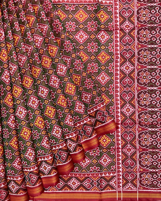 Red & Green Panchanda Patola Saree - SindhoiPatolaArt