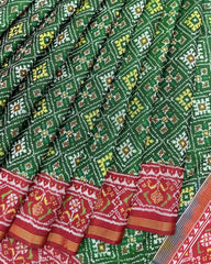Red & Green Panchanda Patola Saree - SindhoiPatolaArt