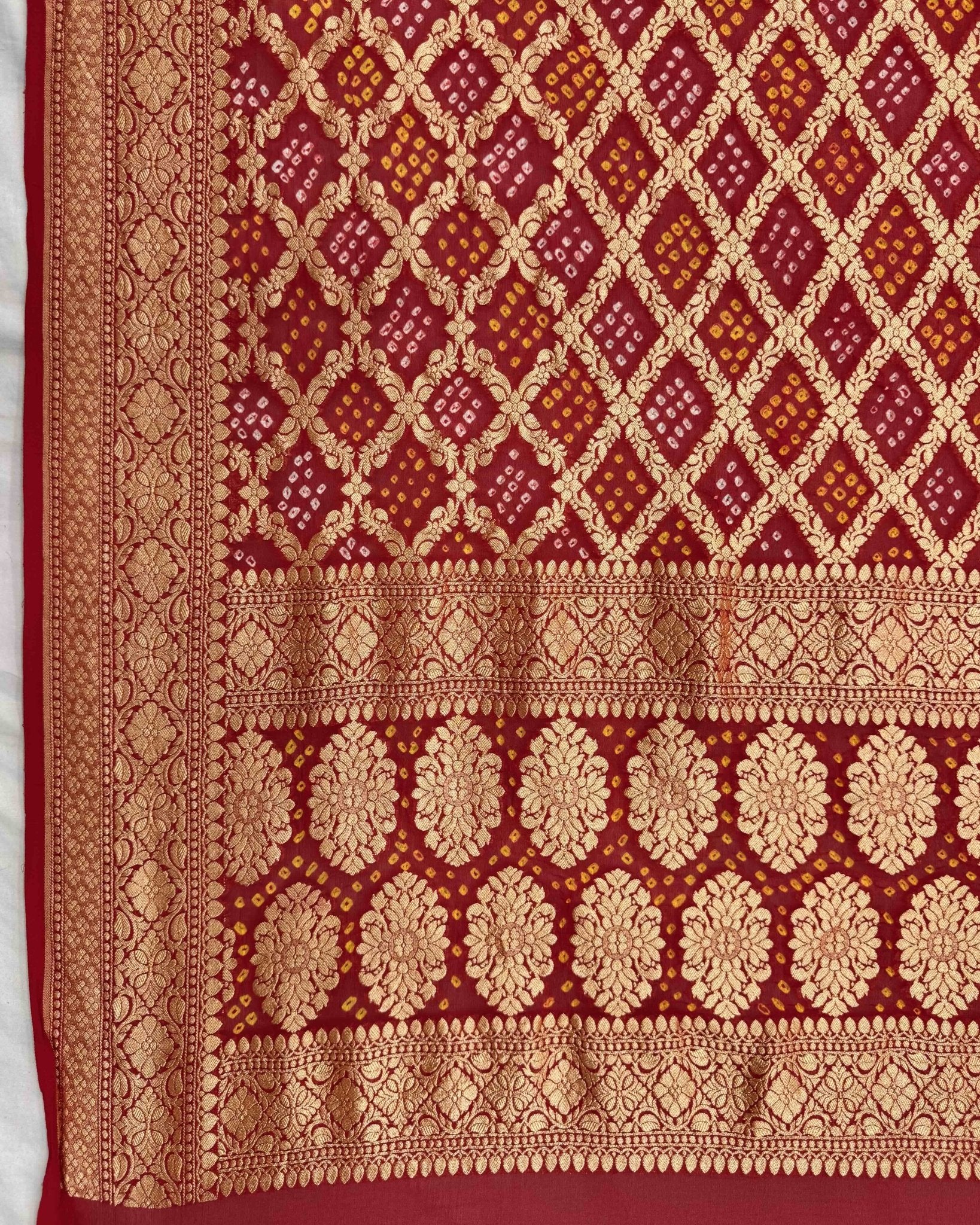 Red Janglow Georgette Bandhani Dupatta - SindhoiPatolaArt