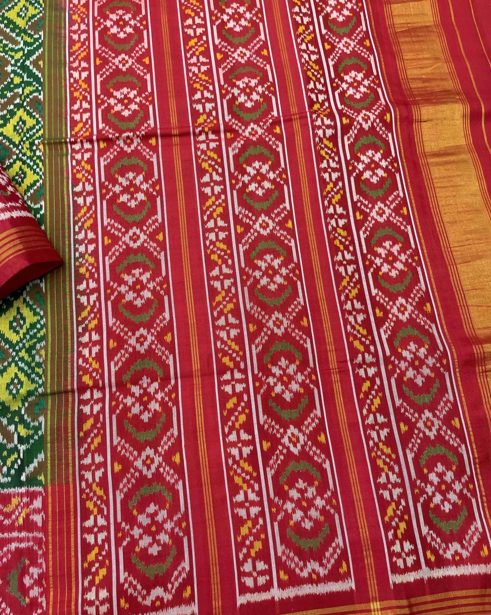 Red & Lemon Yellow Manekchowk Patola Saree - SindhoiPatolaArt