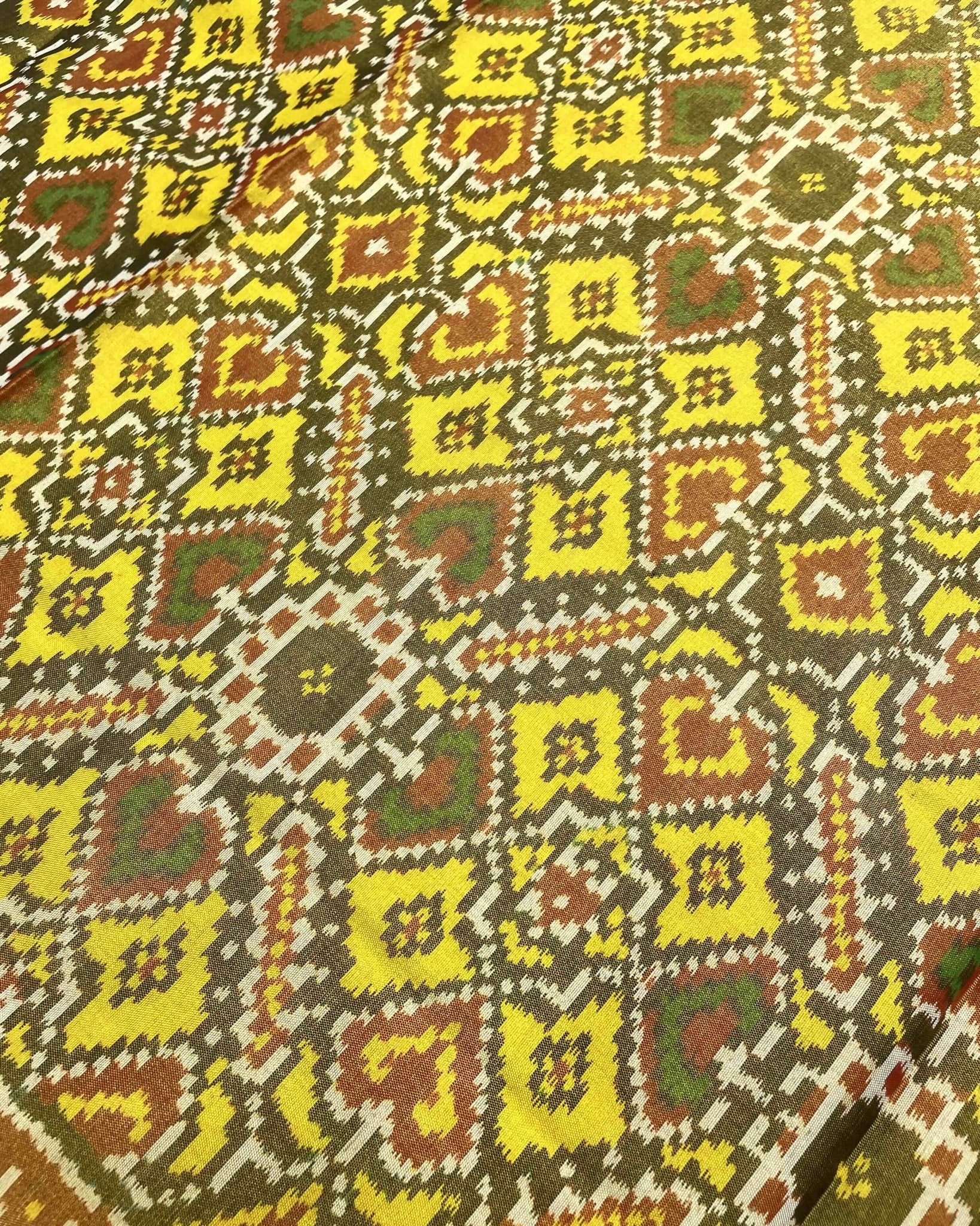 Red & Lemon Yellow Manekchowk Tissue Patola Saree - SindhoiPatolaArt