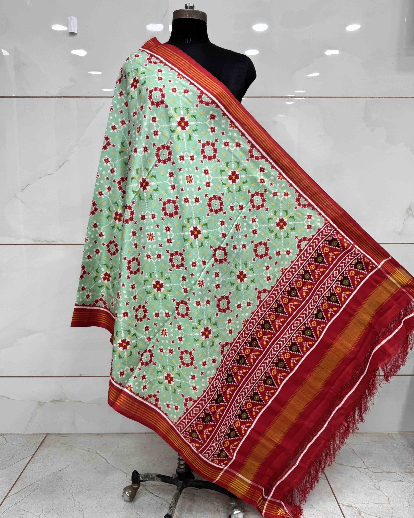 Red & Light Green Navratan Double Ikat Patola Dupatta - SindhoiPatolaArt