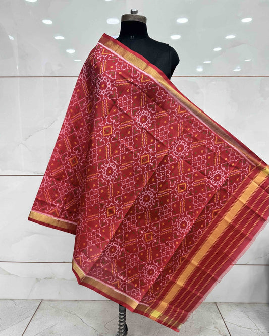 Red Manekchowk Patola Dupatta - SindhoiPatolaArt