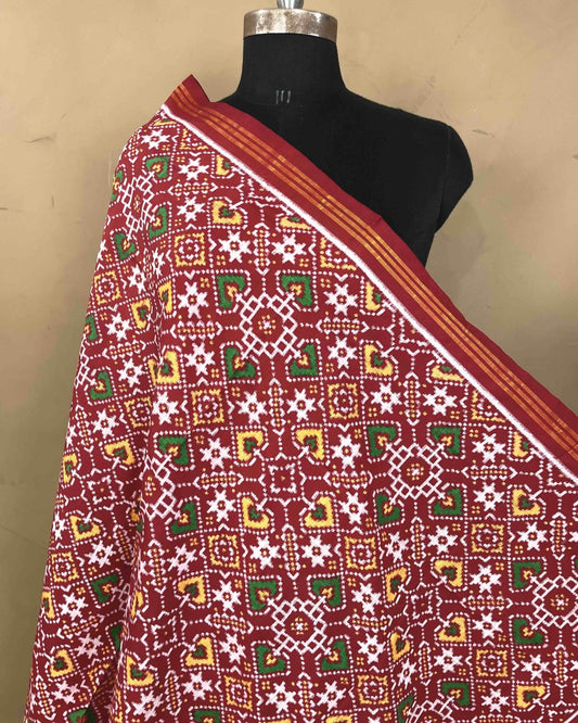 Red Manekchowk Patola Dupatta - SindhoiPatolaArt