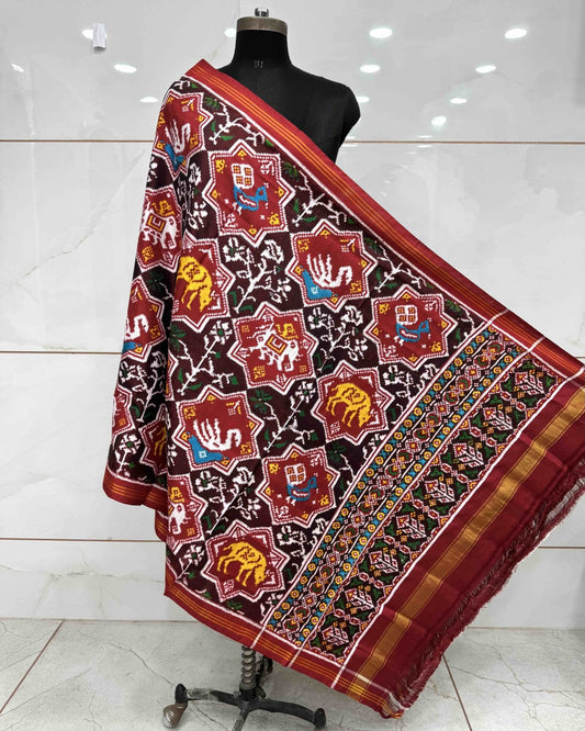 Red & Maroon Star Narikunj Patola Dupatta - SindhoiPatolaArt