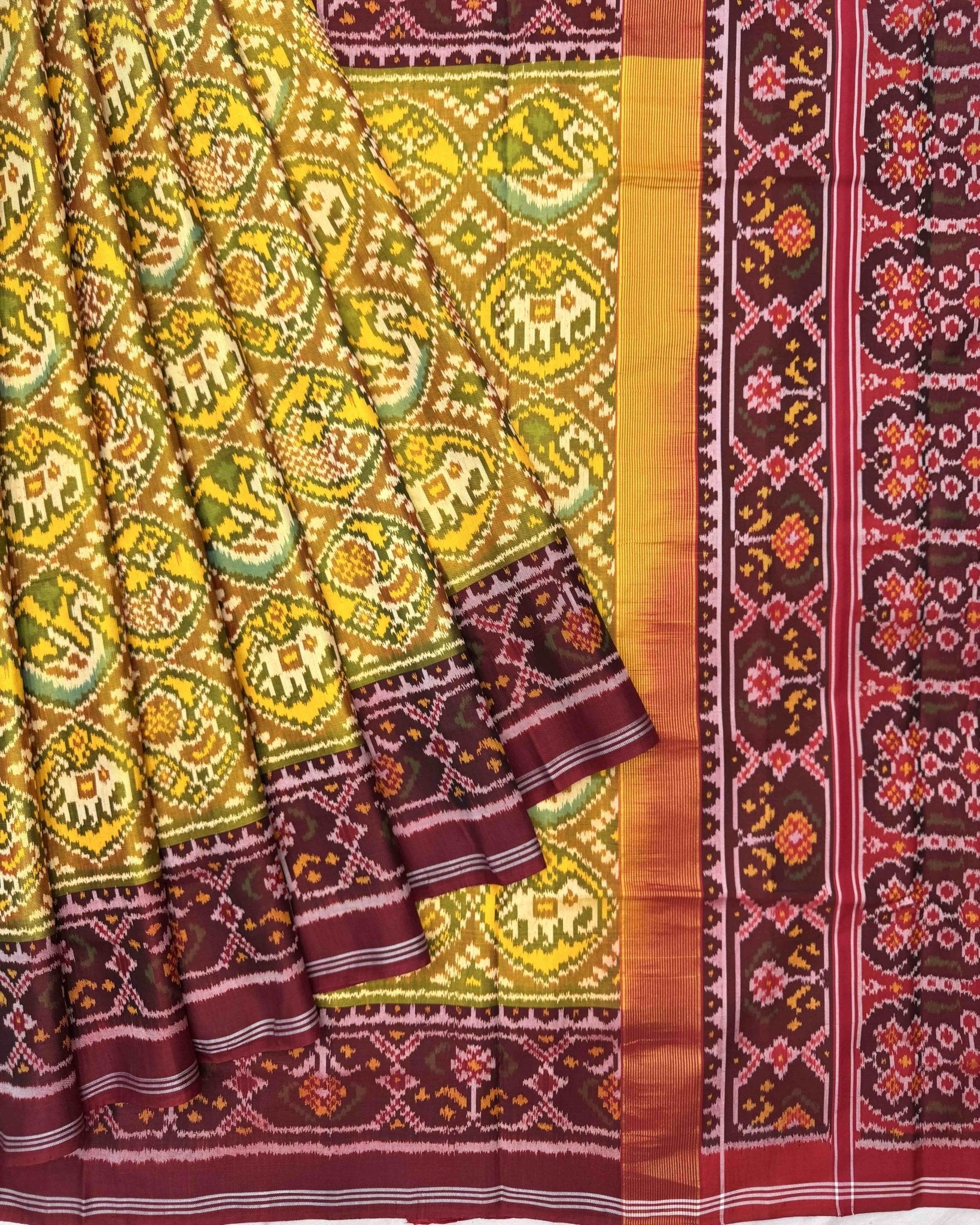 Red Maroon & Yellow Circle Narikunj Semi Double Ikat Patola Saree - SindhoiPatolaArt