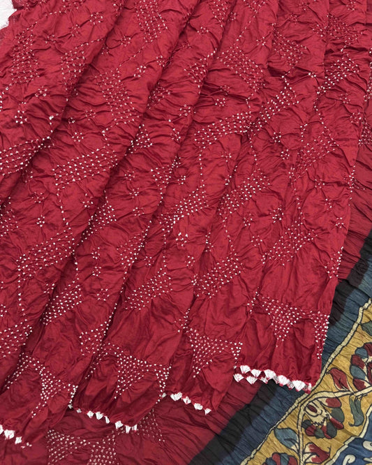 Red Muga Silk Pen Kamalkari Bandhani Saree - SindhoiPatolaArt