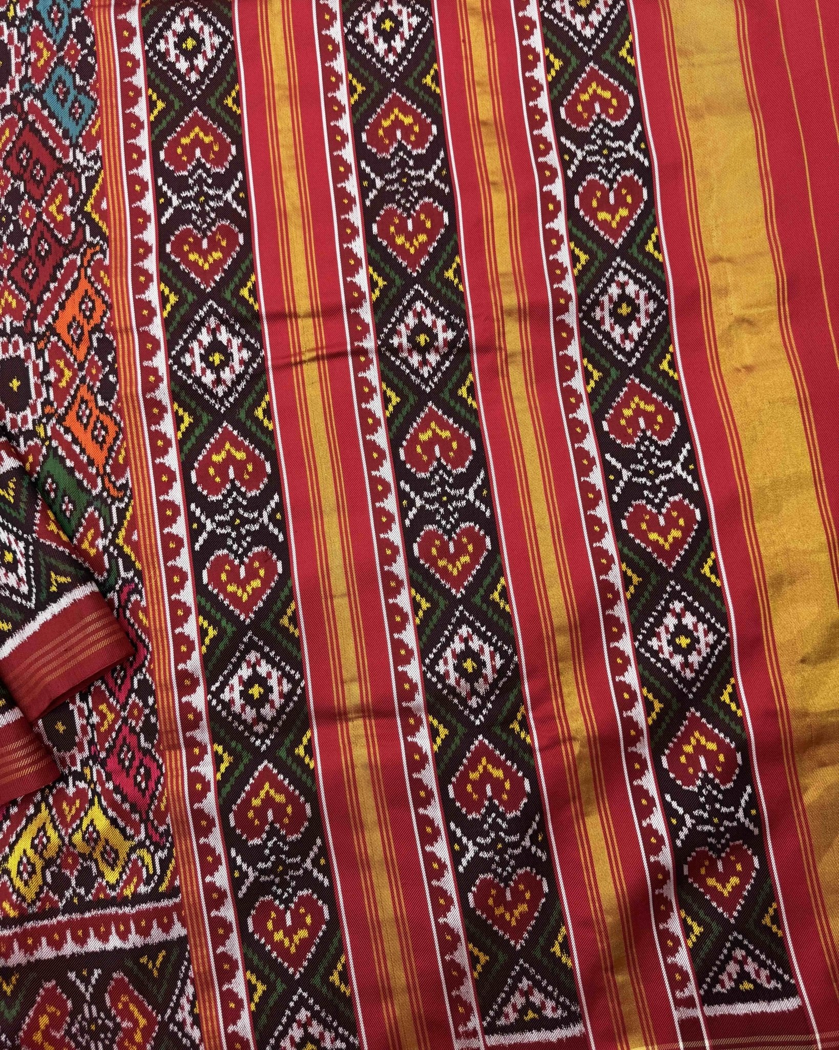 Red & Multicolour Manekchowk Twill Patola Saree - SindhoiPatolaArt